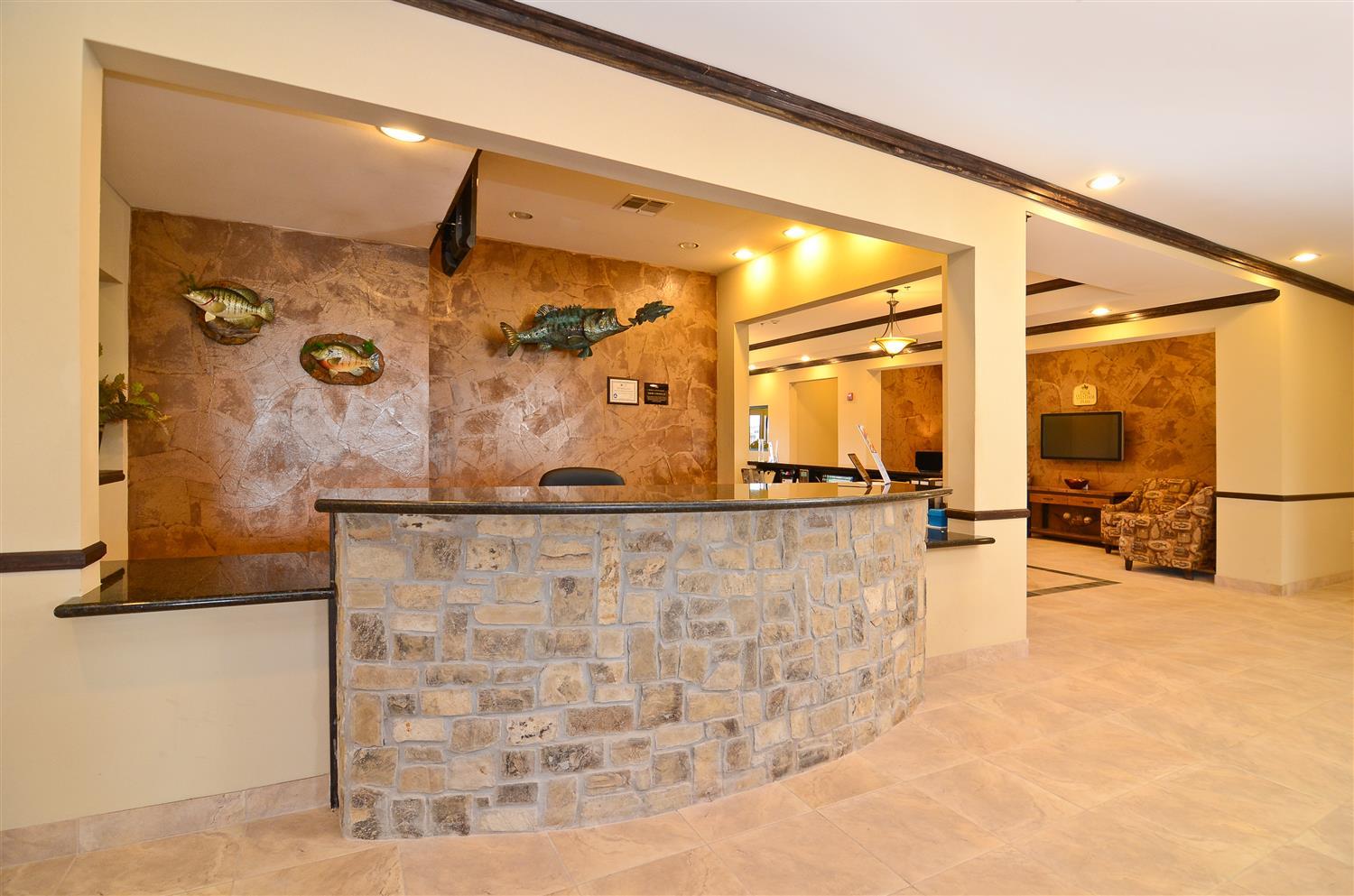 Best Western Plus Emory At Lake Fork Inn & Suites Exterior photo